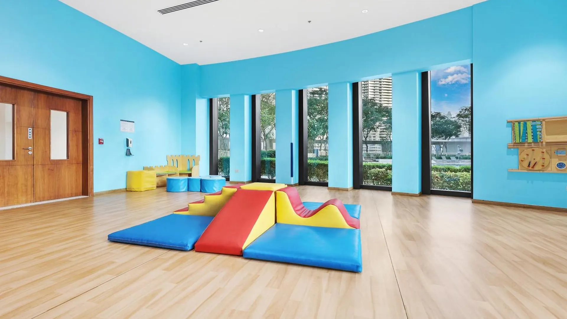 Apartment First Class 2Br With Full Dubai Skyline & Sea View